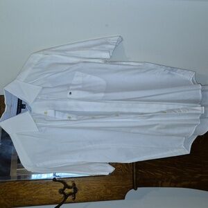 Mens Size Medium Button Up Dress Shirt